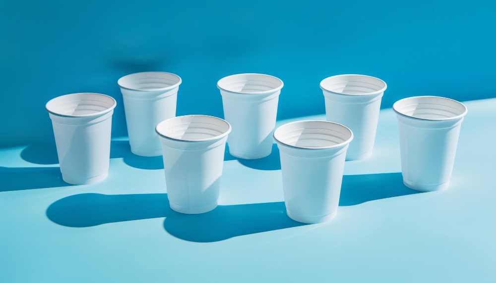 pahare de plastic