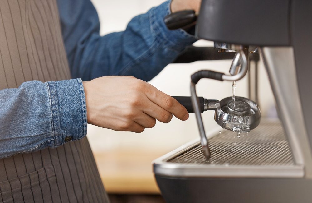 Espressoare profesionale: Ghidul echipamentelor ideale pentru afaceri